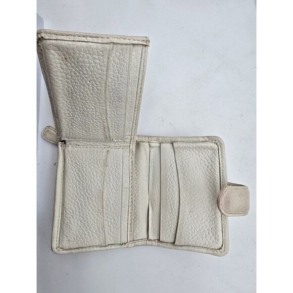 Brighton White Leather Floral Embossed Womens Wallet With Heart Detail & Multipl - Picture 4 of 7